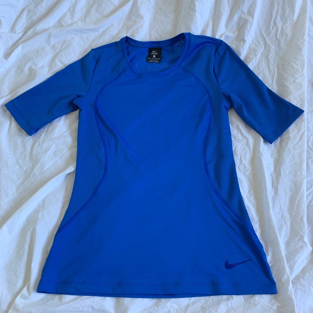 Men’s Nike Pro Dri-Fit Hyper Cool Shirt  XS Blue